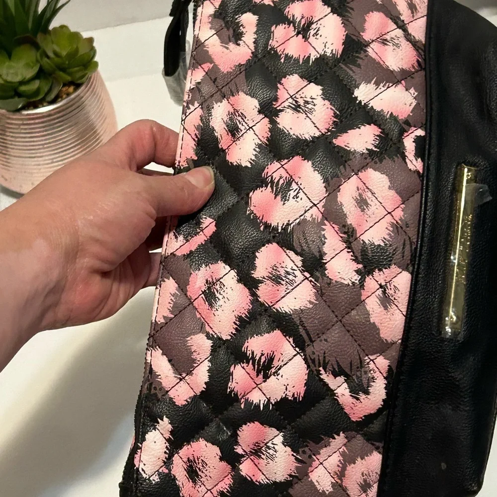 Stylish Black and Pink Women's Clutch